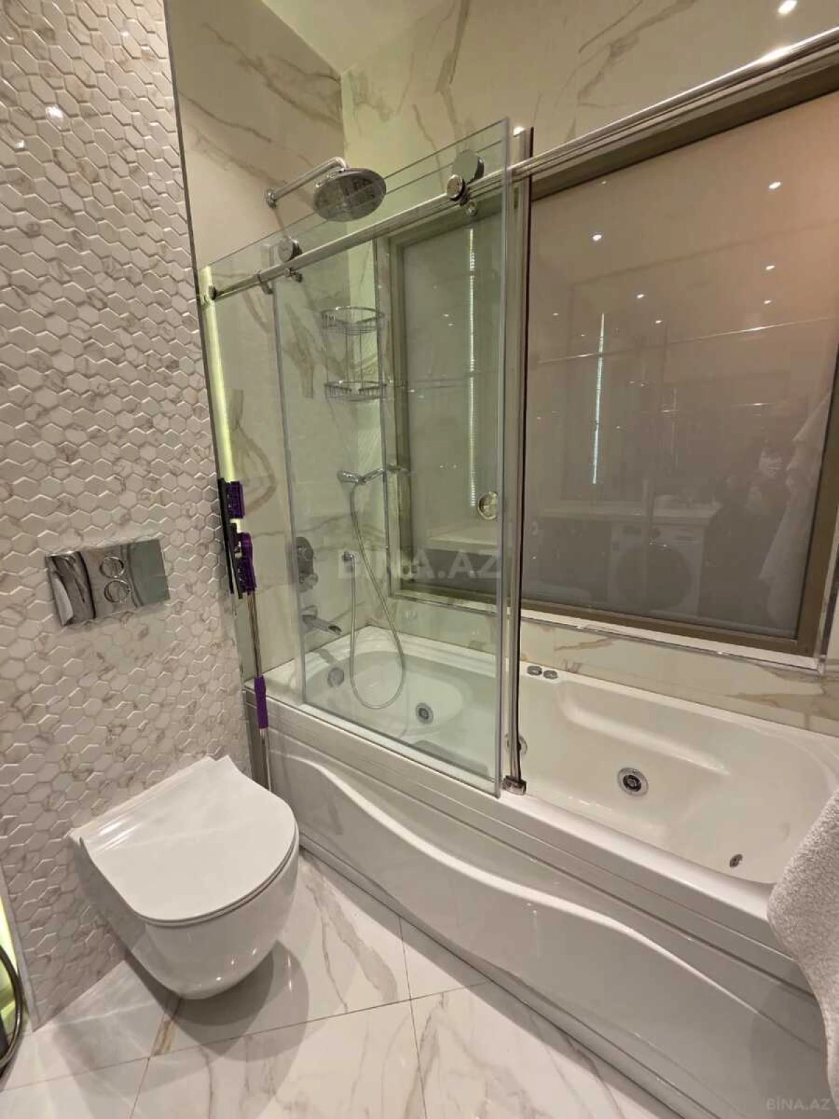 Kirayə verilir 3 otaqlı mənzil 115 m²