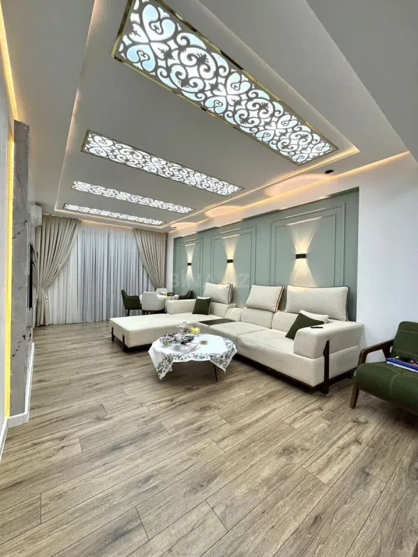 Satılır 3 otaqlı mənzil 110 m²