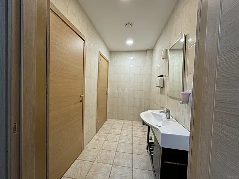 Kirayə verilir 1 otaqlı ofis 43 m²