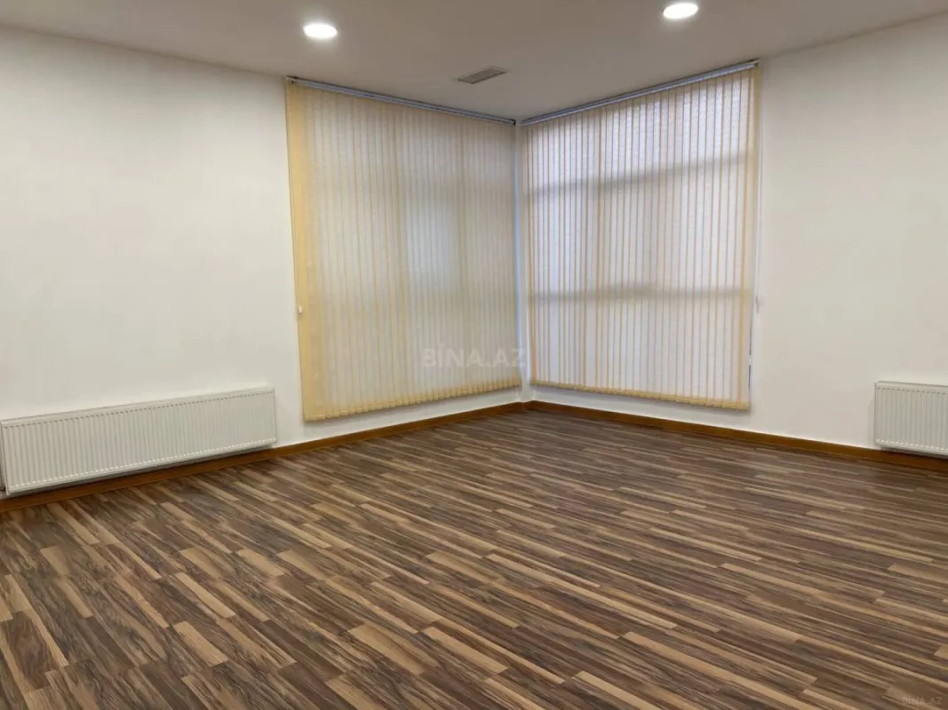 Kirayə verilir 1 otaqlı ofis 43 m²