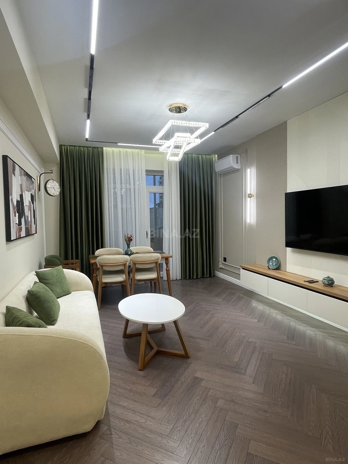 Satılır 3 otaqlı mənzil 100 m²