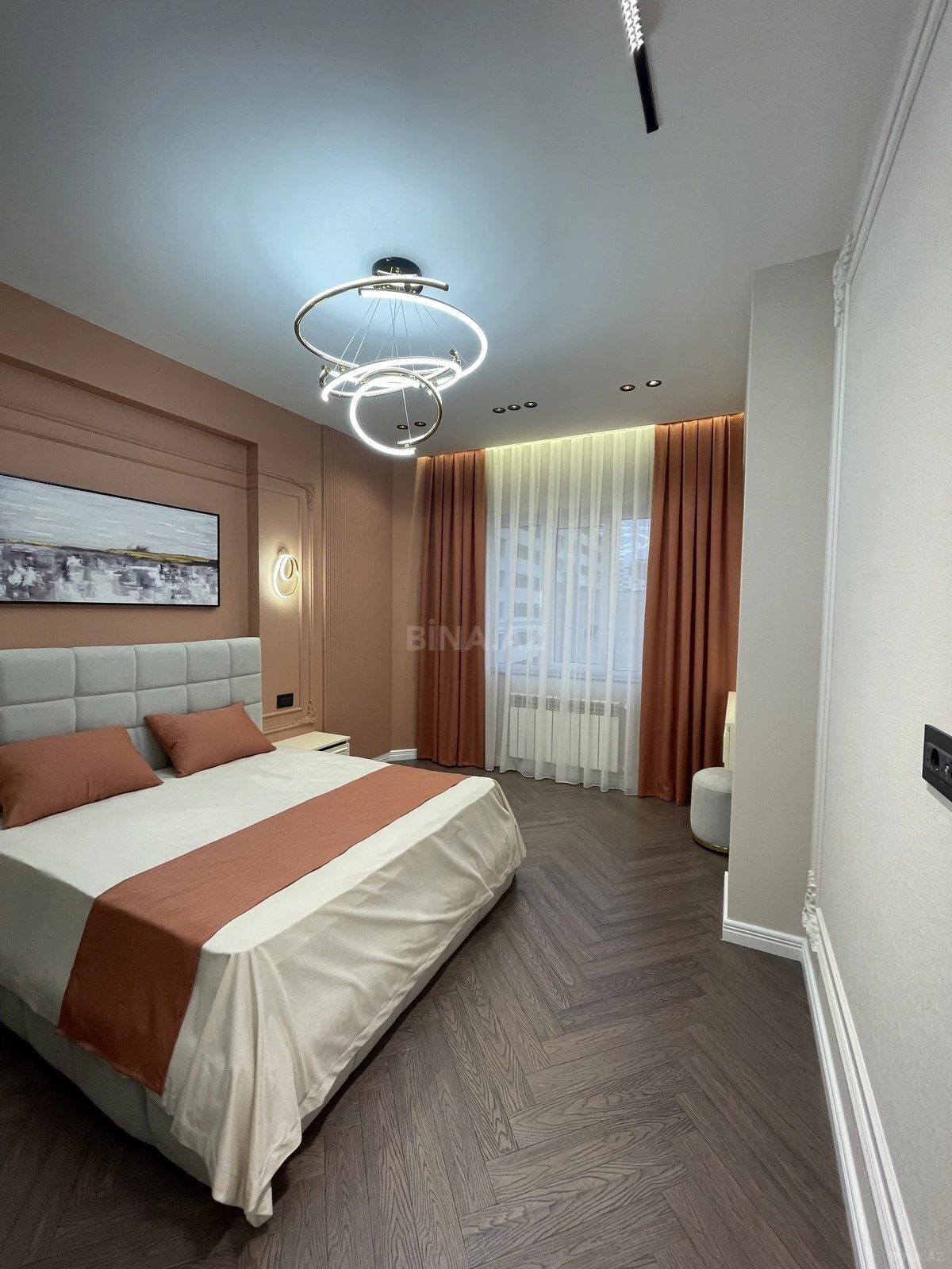 Satılır 3 otaqlı mənzil 100 m²