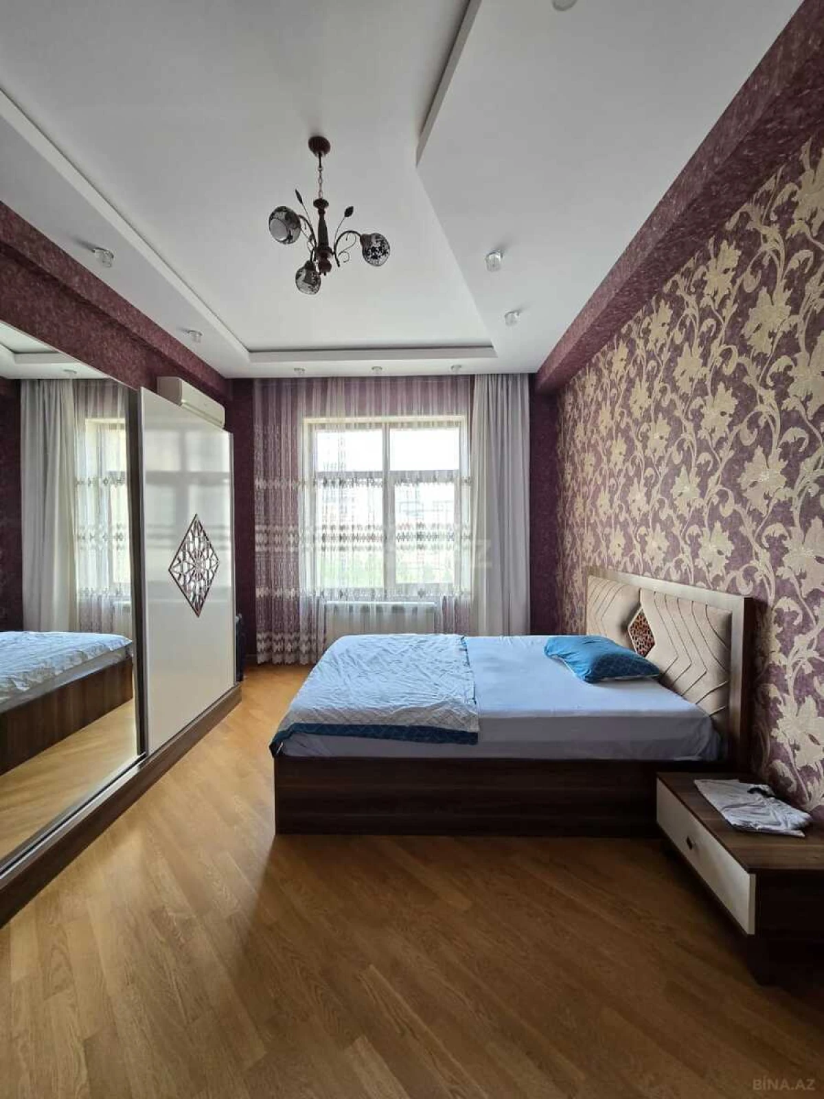 Kirayə verilir 3 otaqlı mənzil 120 m²