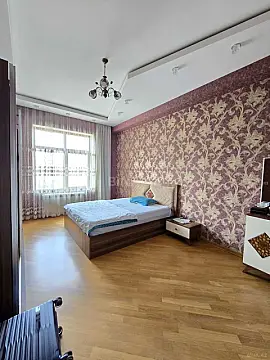 Kirayə verilir 3 otaqlı mənzil 120 m²