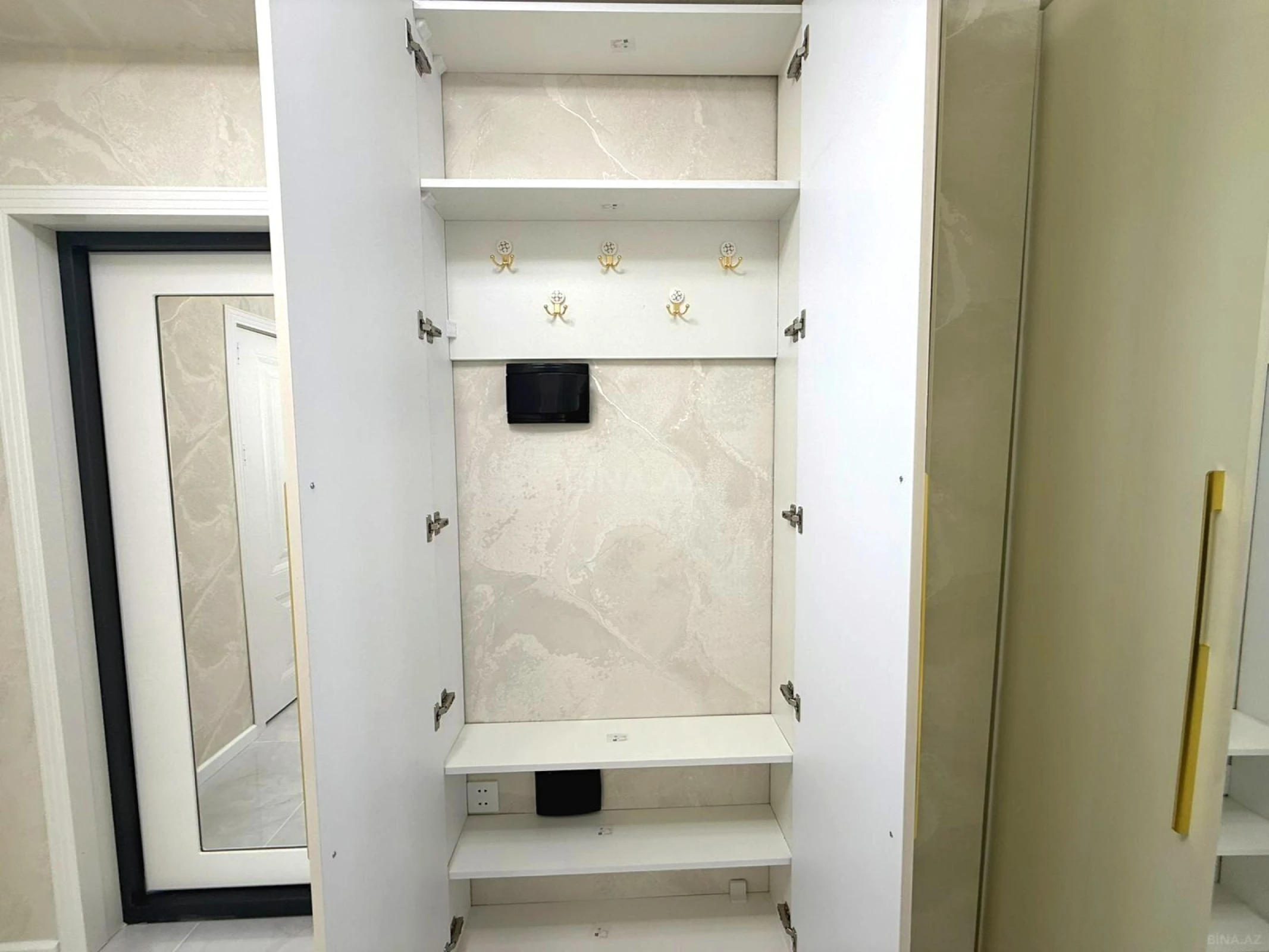 Satılır 2 otaqlı mənzil 36.5 m²