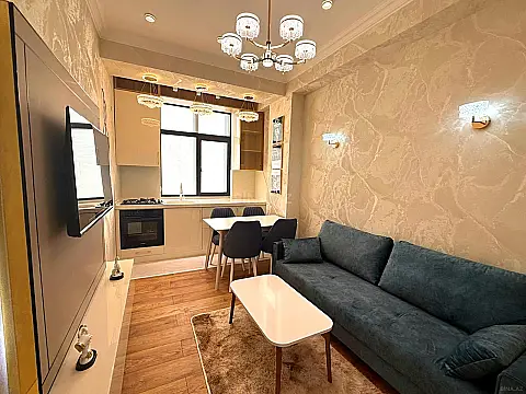 Satılır 2 otaqlı mənzil 36.5 m² — Bakı, Qaraçuxur 2 otaq 36.50 m²