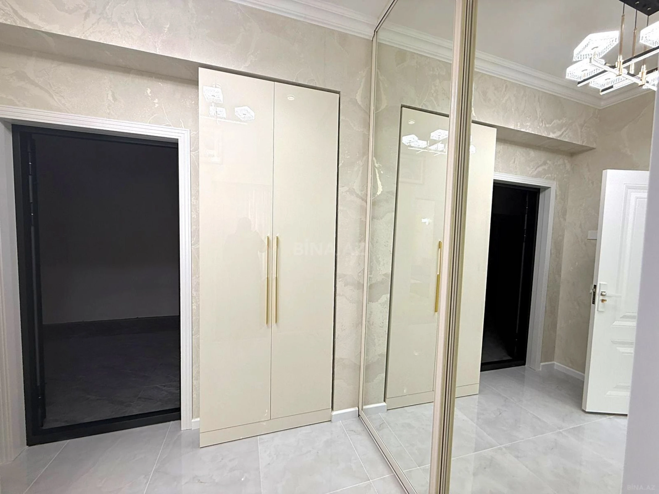 Satılır 2 otaqlı mənzil 36.5 m²