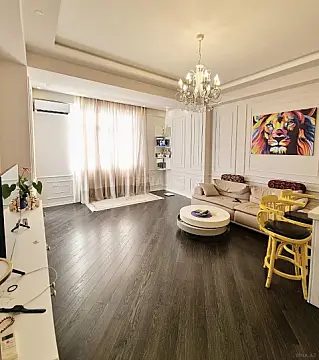 Satılır 2 otaqlı mənzil 50 m² — Bakı, 8-ci kilometr 2 otaq 50.00 m²