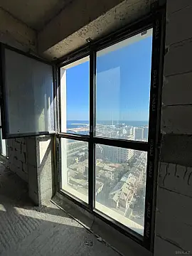 Satılır 4 otaqlı mənzil 225 m²