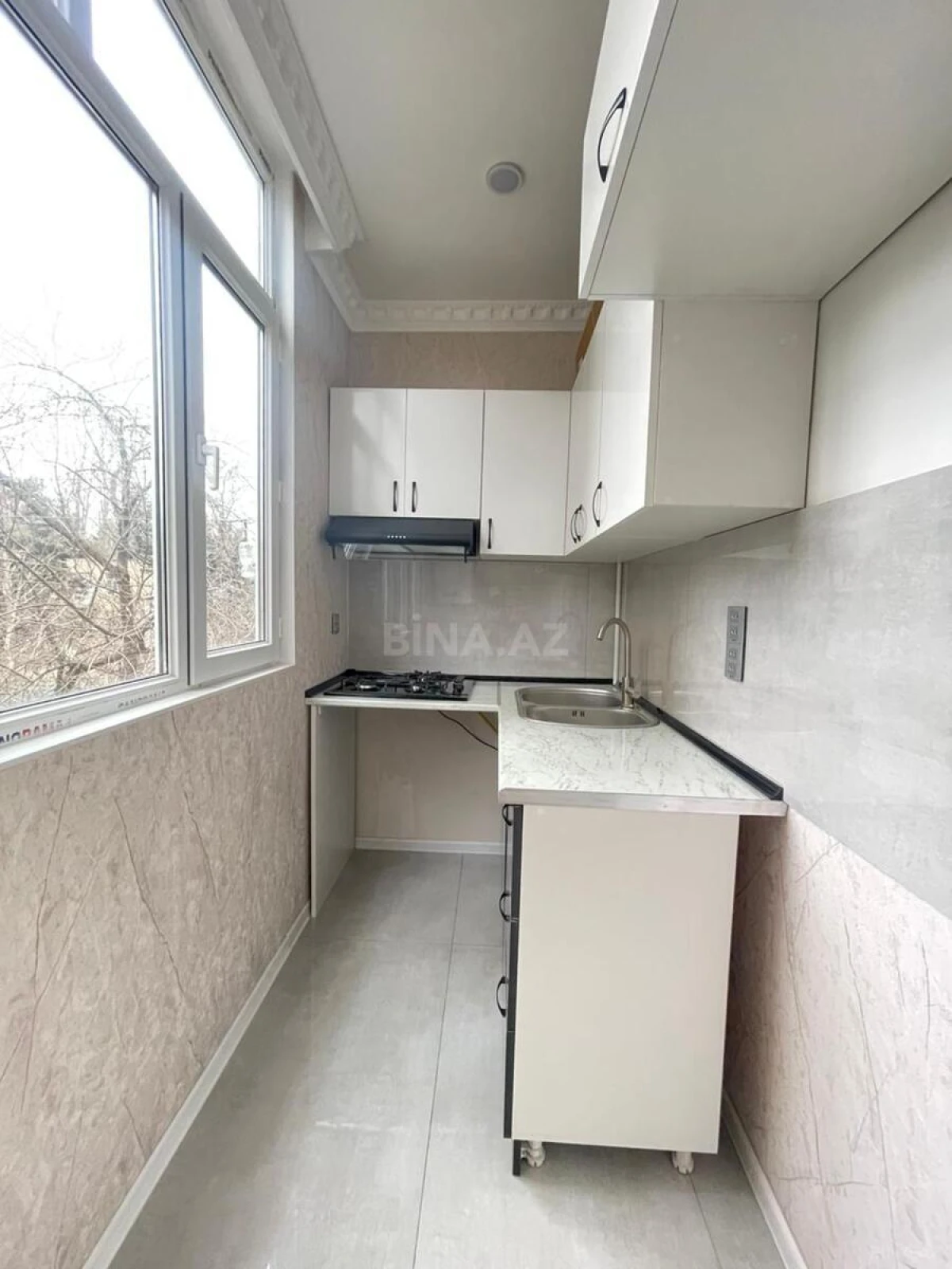 Satılır 3 otaqlı mənzil 45 m²