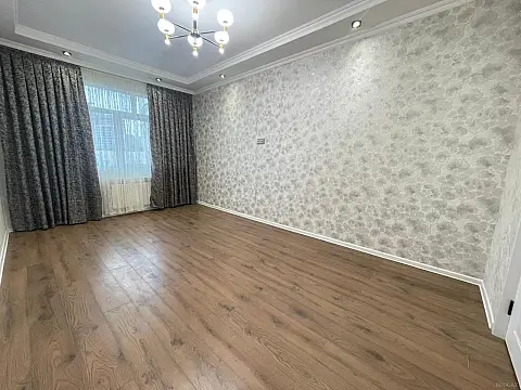 Satılır 3 otaqlı mənzil 45 m²