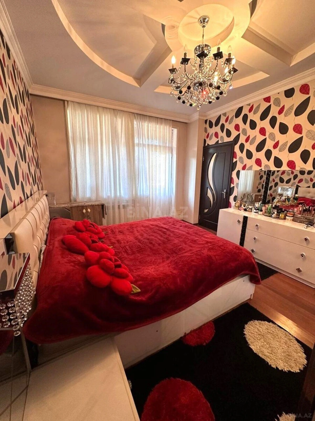 Satılır 3 otaqlı mənzil 100 m²