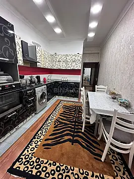 Satılır 3 otaqlı mənzil 100 m²