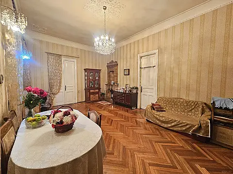 Satılır 3 otaqlı mənzil 80 m²