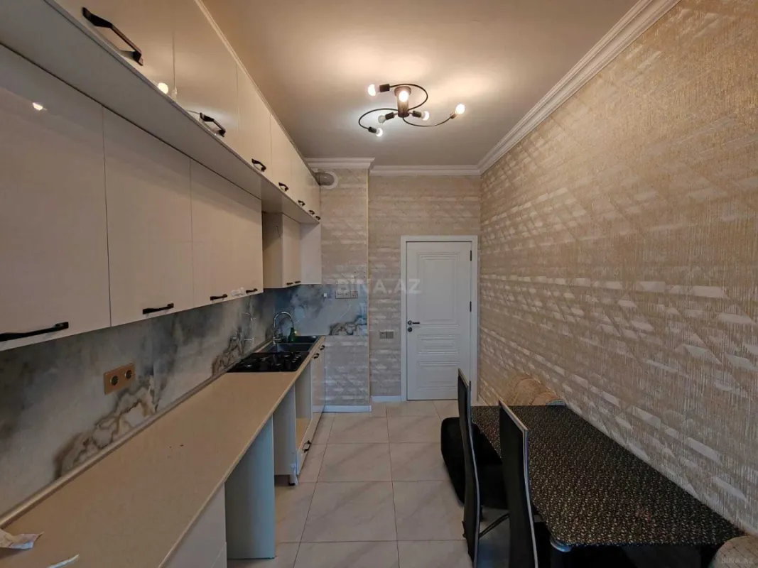 Satılır 3 otaqlı mənzil 91 m²