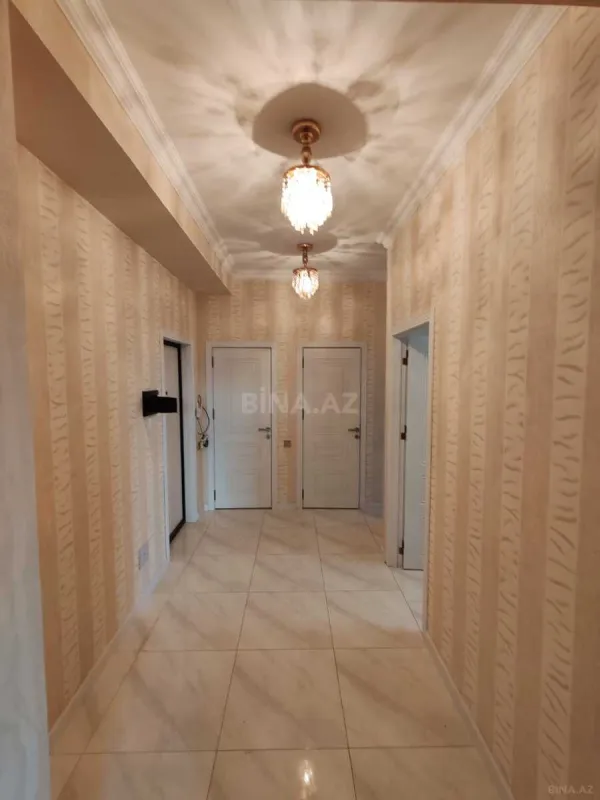 Satılır 3 otaqlı mənzil 91 m²