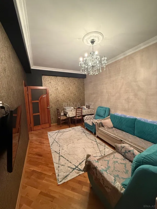 Satılır 3 otaqlı mənzil 76 m²