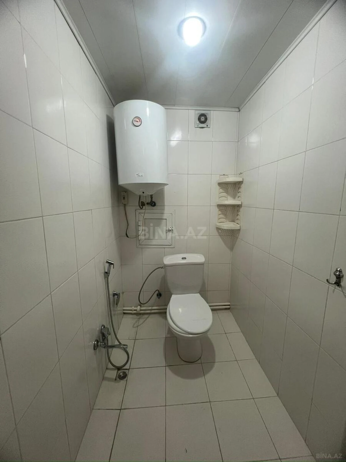 Kirayə verilir 3 otaqlı mənzil 130 m²