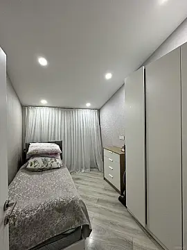 Satılır 2 otaqlı mənzil 42 m²