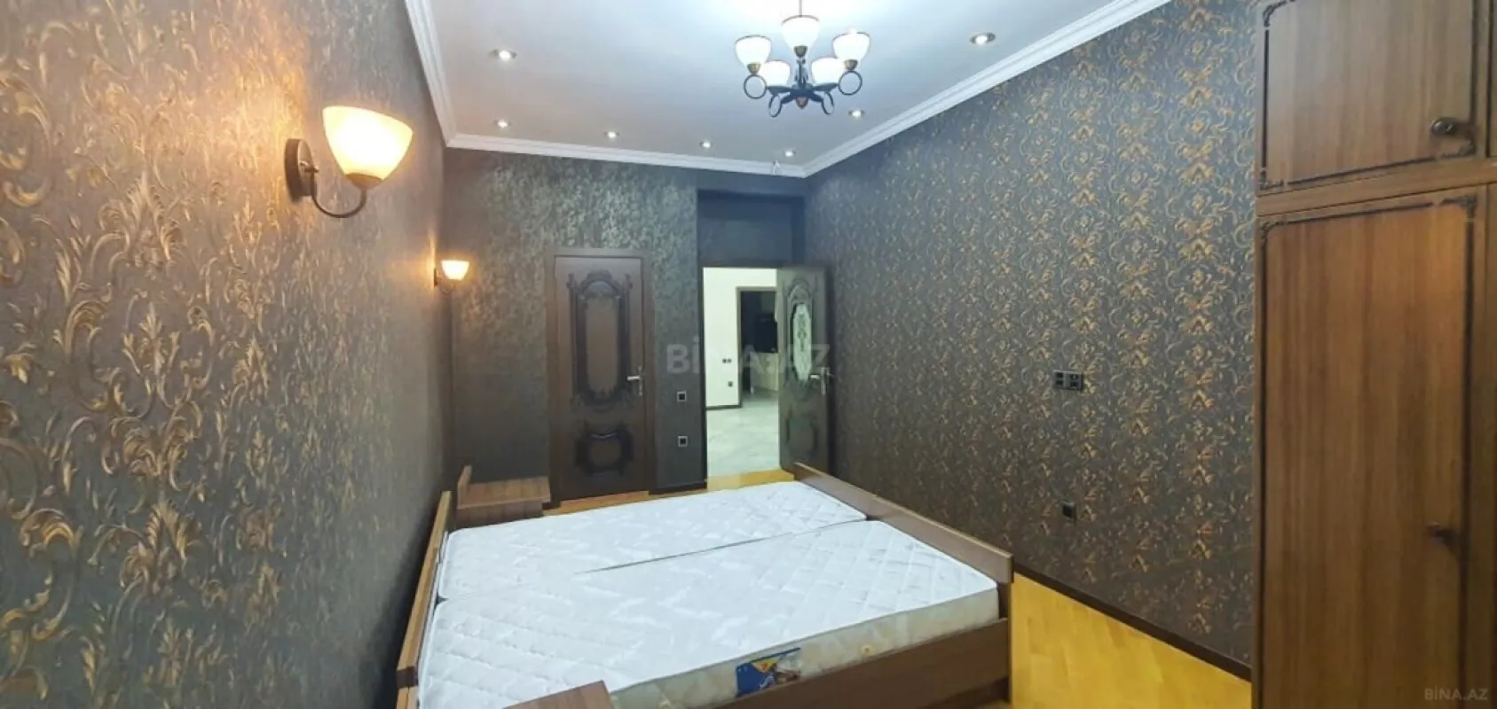 Kirayə verilir 3 otaqlı mənzil 134 m²