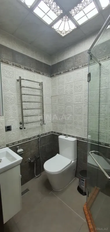 Kirayə verilir 3 otaqlı mənzil 134 m²