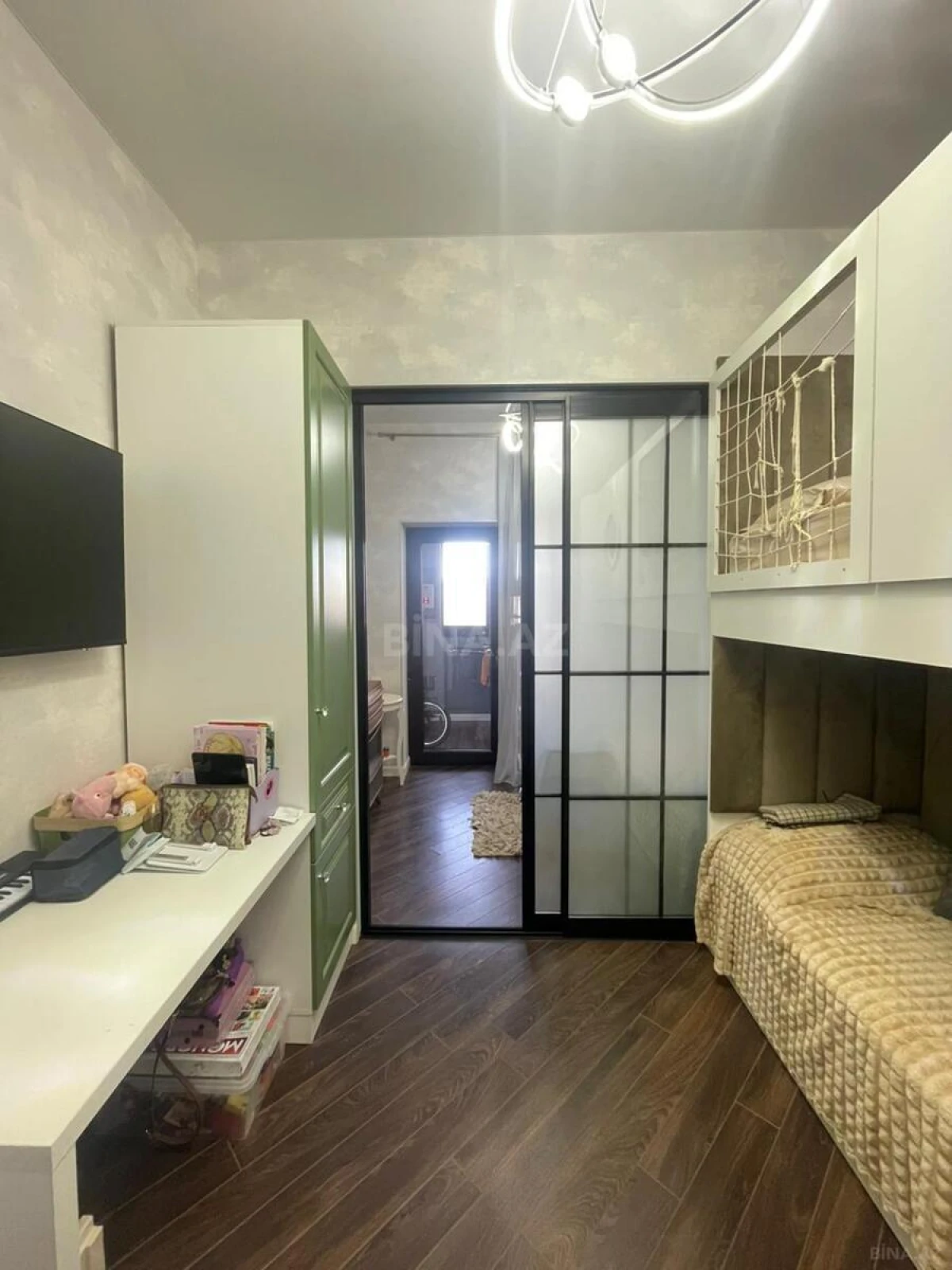 Satılır 4 otaqlı mənzil 70 m²