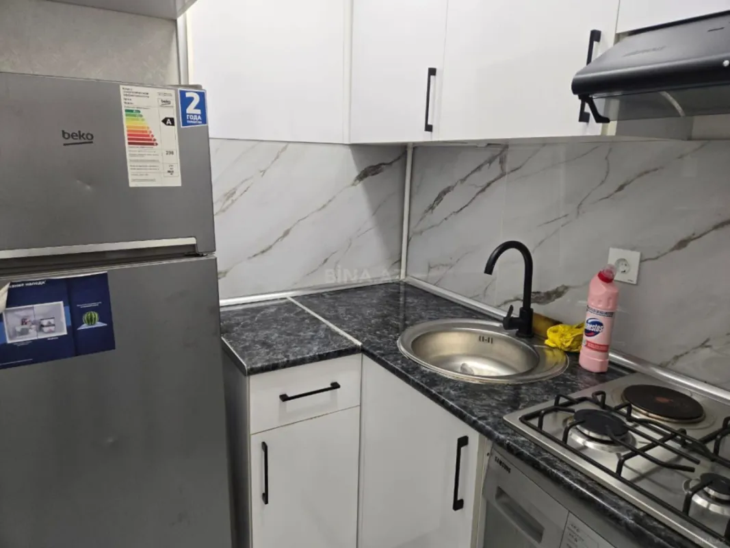 Kirayə verilir 2 otaqlı mənzil 50 m²