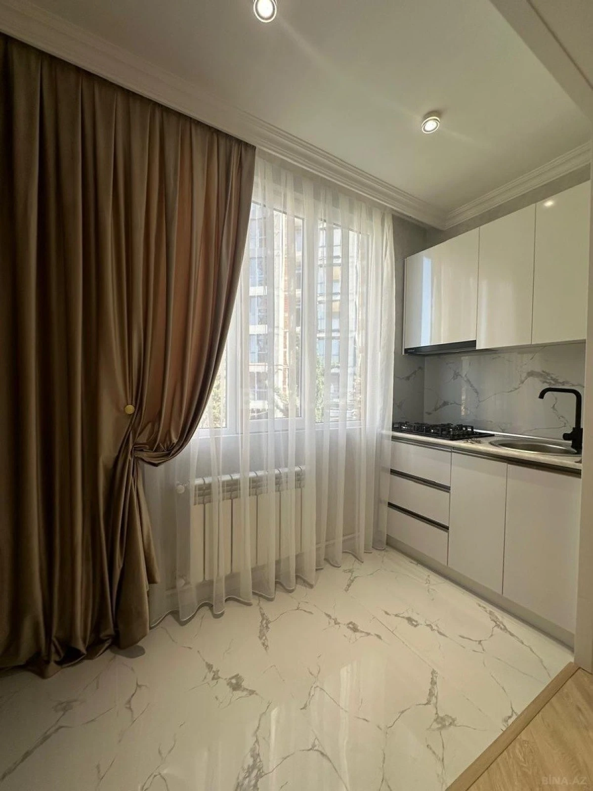 Satılır 2 otaqlı mənzil 40 m²