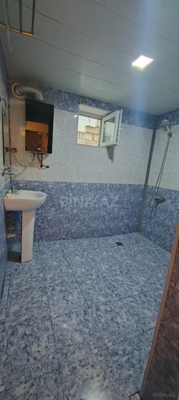 Satılır 6 otaqlı həyət evi 200 m²