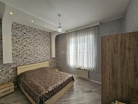 Satılır 3 otaqlı həyət evi 145 m²