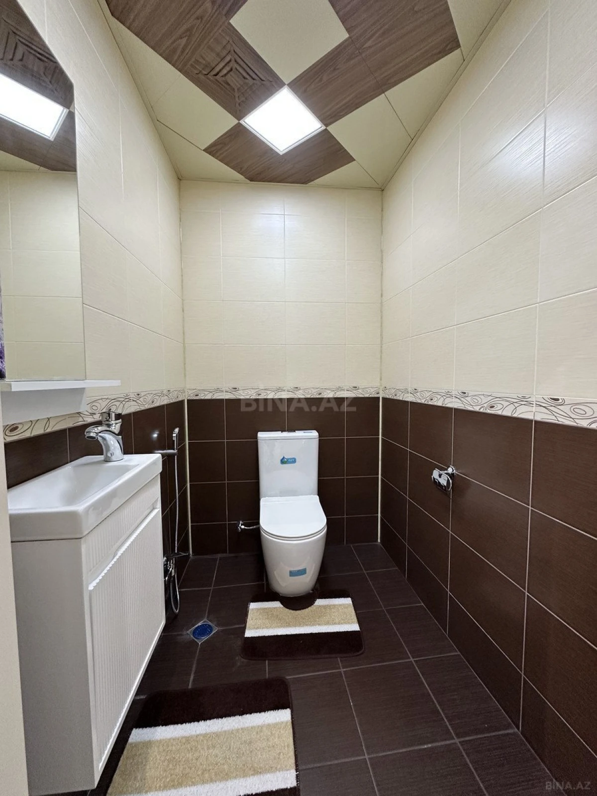 Satılır 3 otaqlı mənzil 98 m²