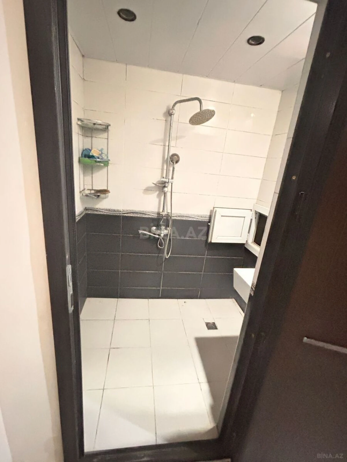 Satılır 3 otaqlı mənzil 103 m²