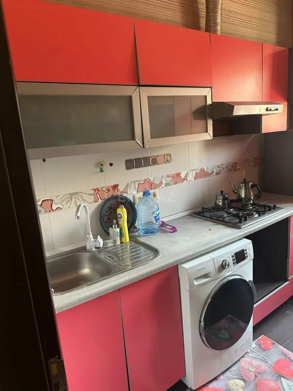Satılır 2 otaqlı mənzil 60 m²