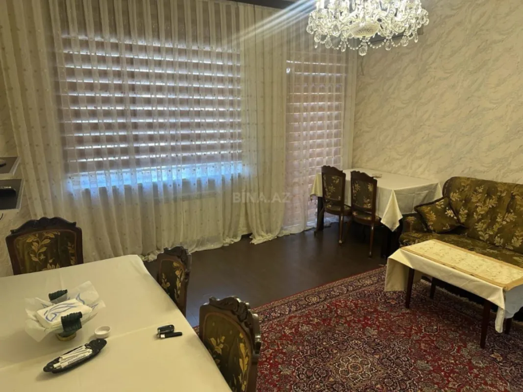 Satılır 2 otaqlı mənzil 60 m²