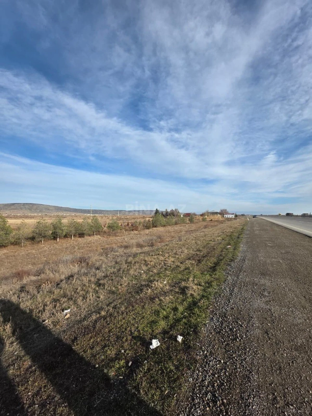 Satılır torpaq sahəsi 1200 m²