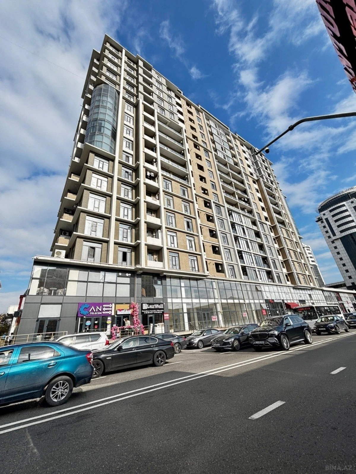 Satılır 2 otaqlı mənzil 52 m²