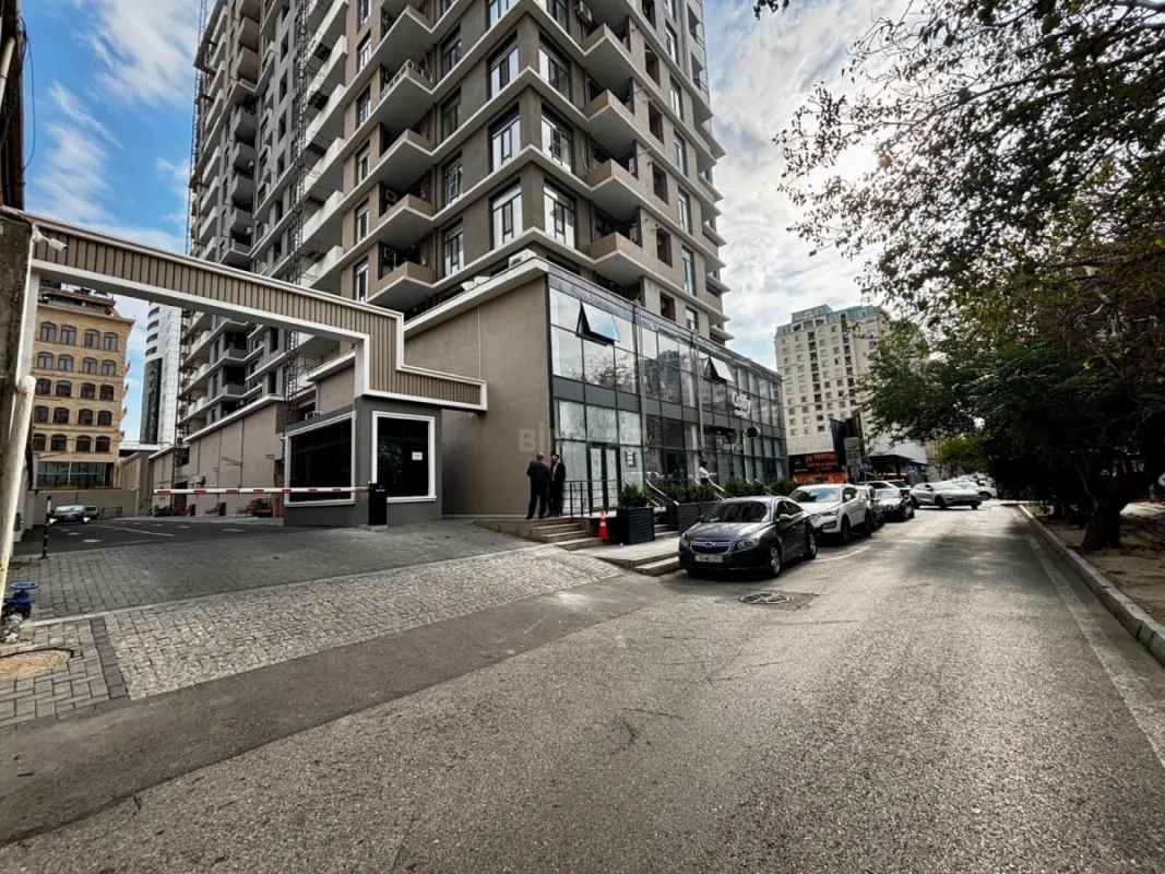 Satılır 2 otaqlı mənzil 52 m²