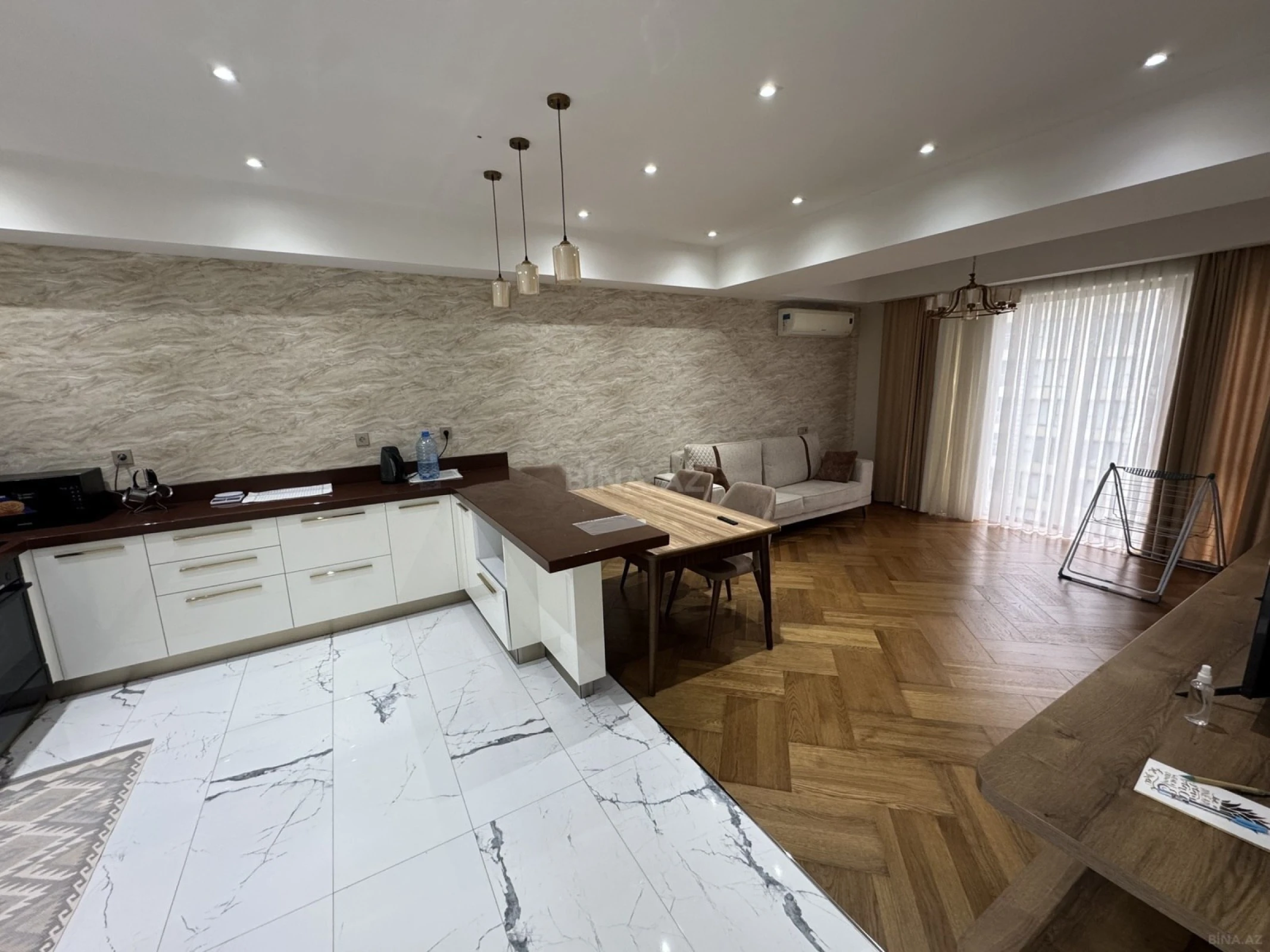 Kirayə verilir 3 otaqlı mənzil 96 m²
