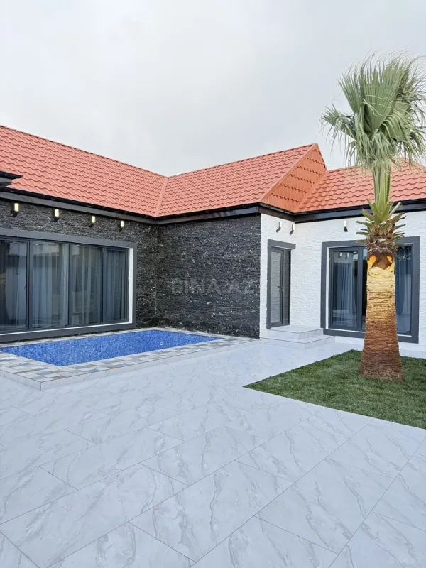 Satılır 4 otaqlı həyət evi 160 m²