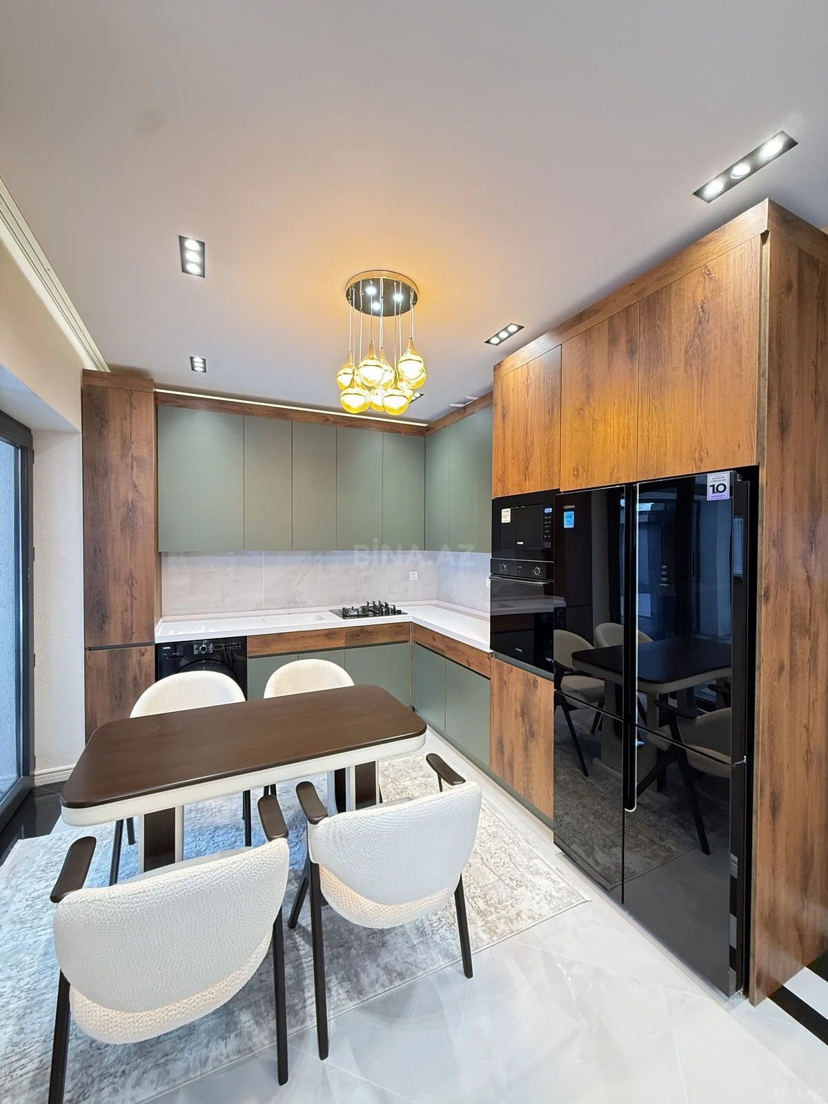 Satılır 4 otaqlı həyət evi 160 m²