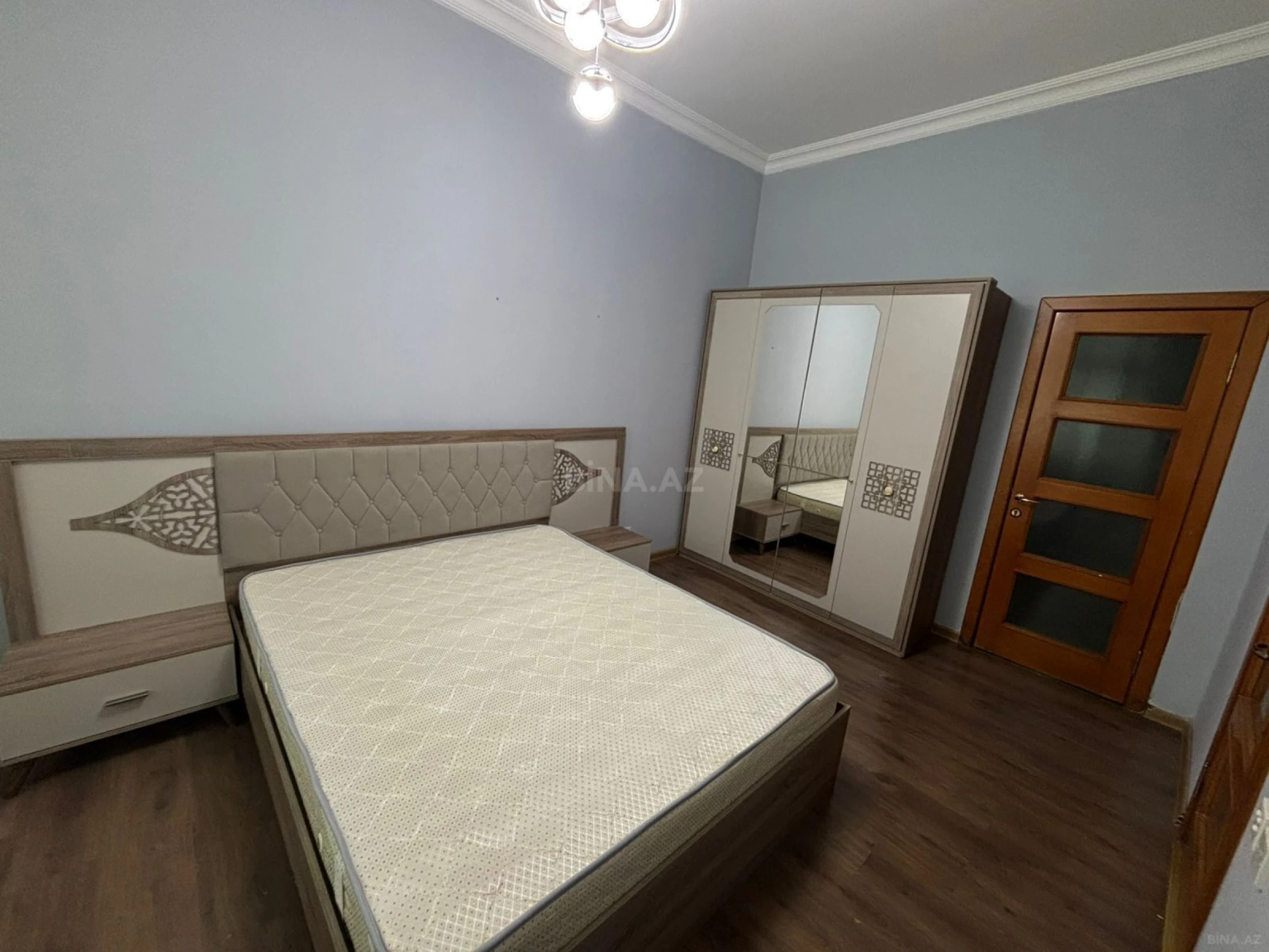 Kirayə verilir 3 otaqlı mənzil 110 m²