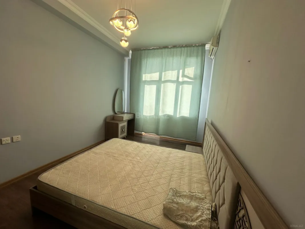 Kirayə verilir 3 otaqlı mənzil 110 m²