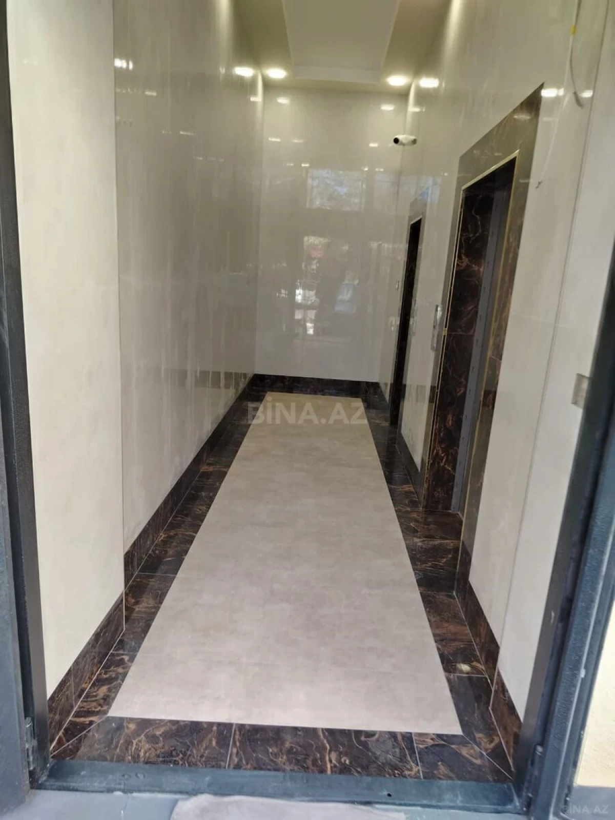 Kirayə verilir 3 otaqlı mənzil 110 m²