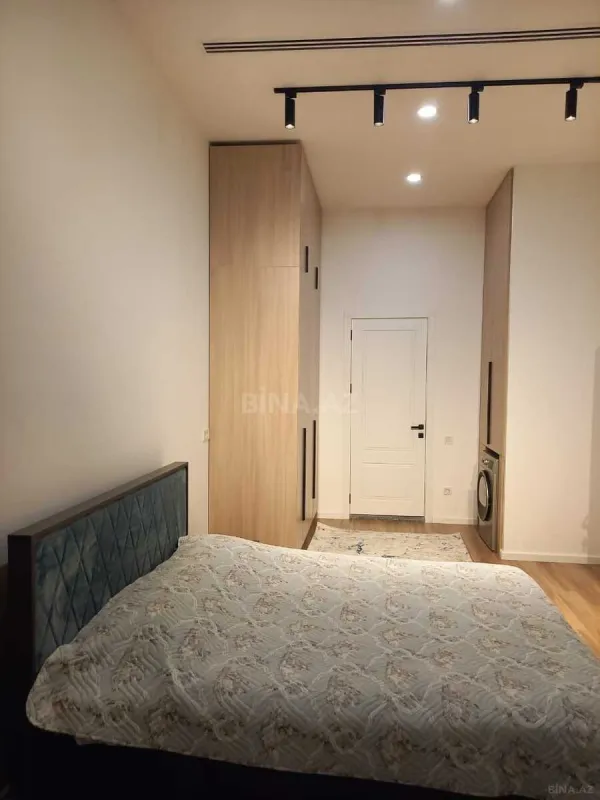 Kirayə verilir 2 otaqlı mənzil 70 m²
