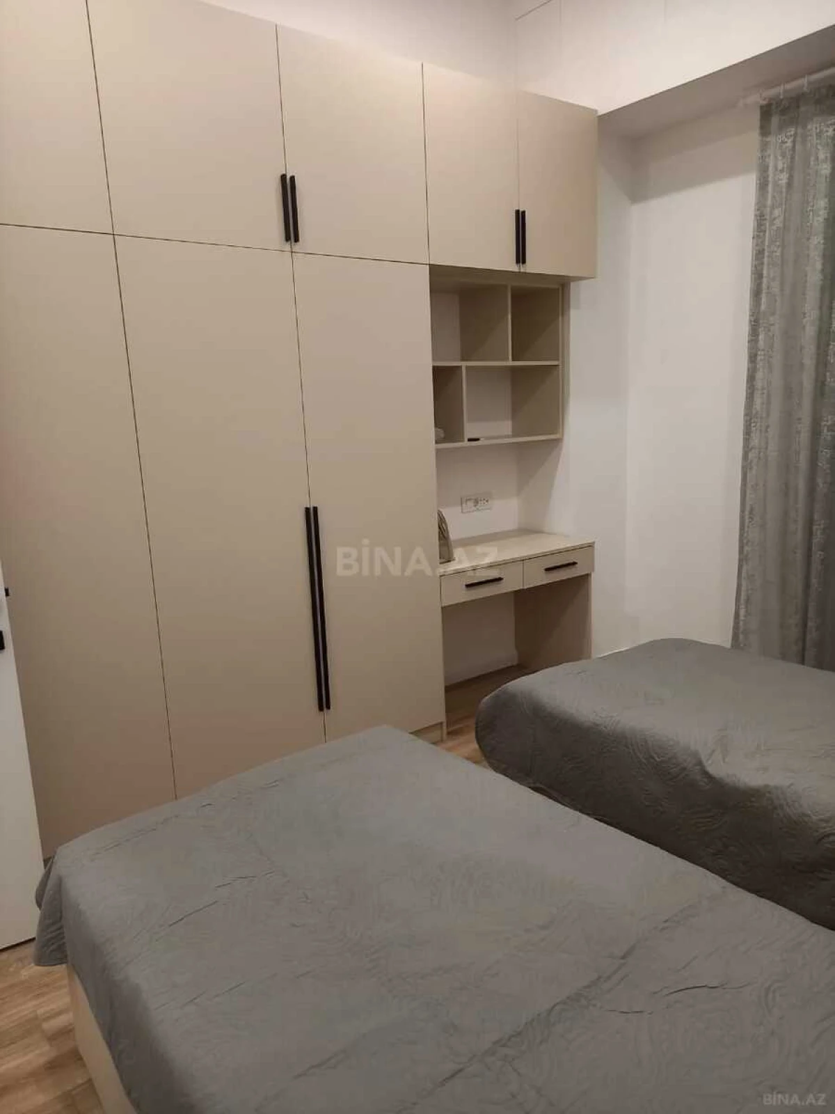 Kirayə verilir 2 otaqlı mənzil 70 m²