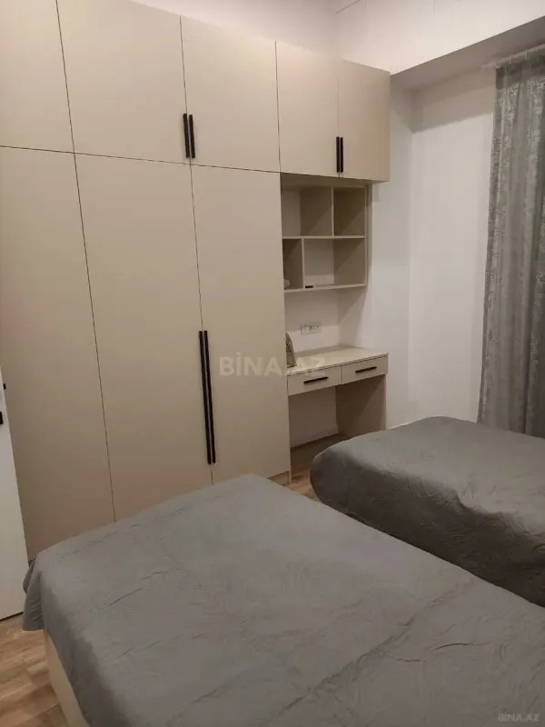 Kirayə verilir 2 otaqlı mənzil 70 m²