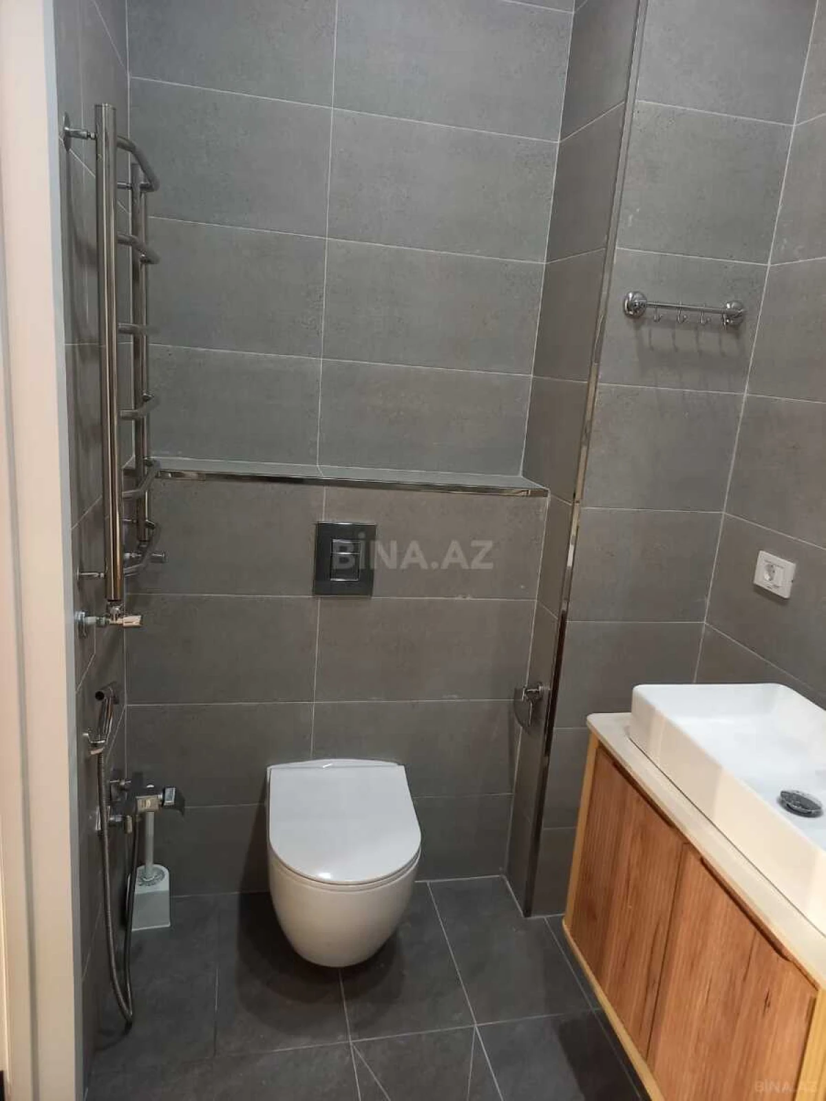 Kirayə verilir 2 otaqlı mənzil 70 m²