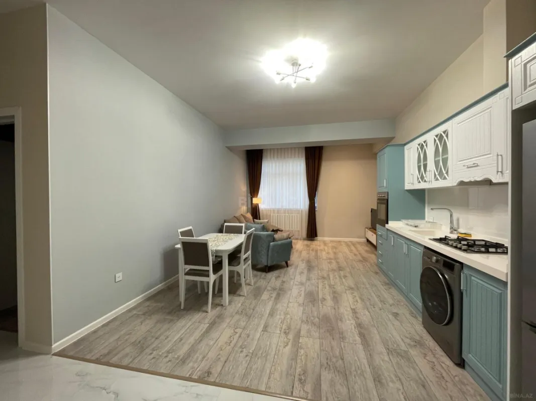 Kirayə verilir 2 otaqlı mənzil 60 m²