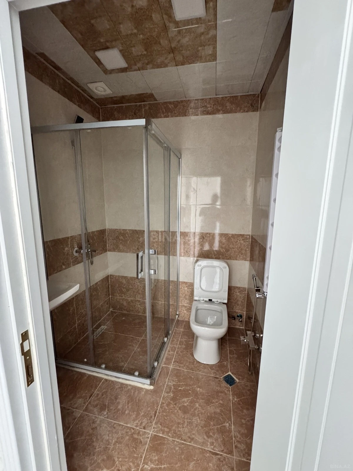 Satılır 2 otaqlı mənzil 52 m²