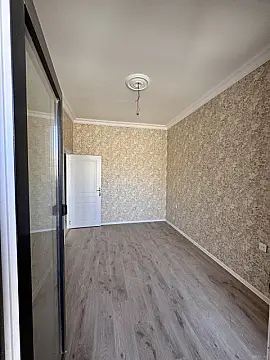 Satılır 2 otaqlı mənzil 52 m²